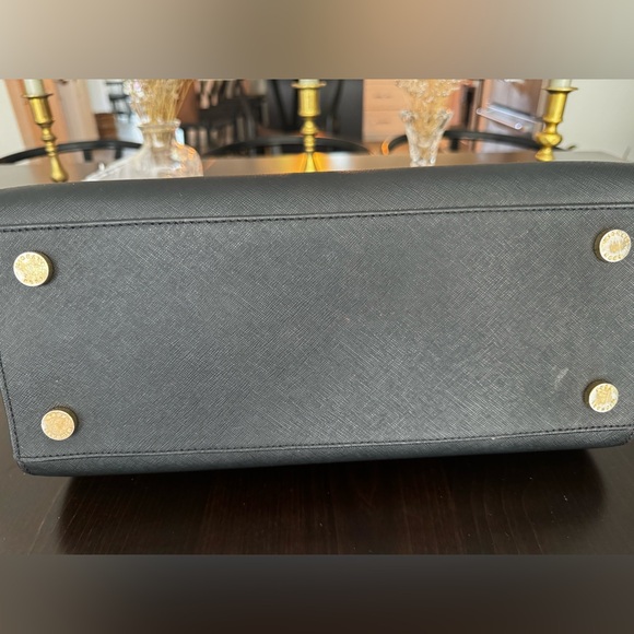 Michael Kors Purse - Picture 4 of 7